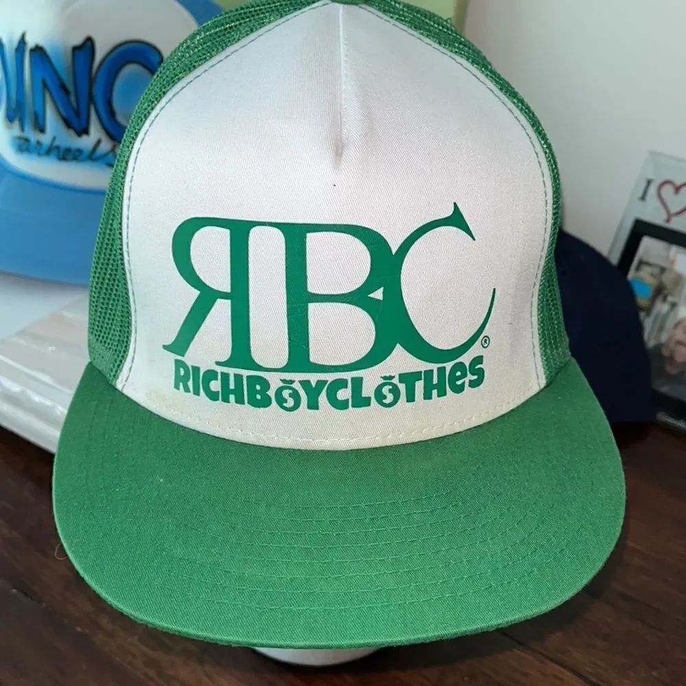 Poshmark exclusive RICH BOY 💵 CLOTHES mesh adjustable SnapBack trucker hat cap